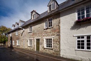 Front Aspect- click for photo gallery